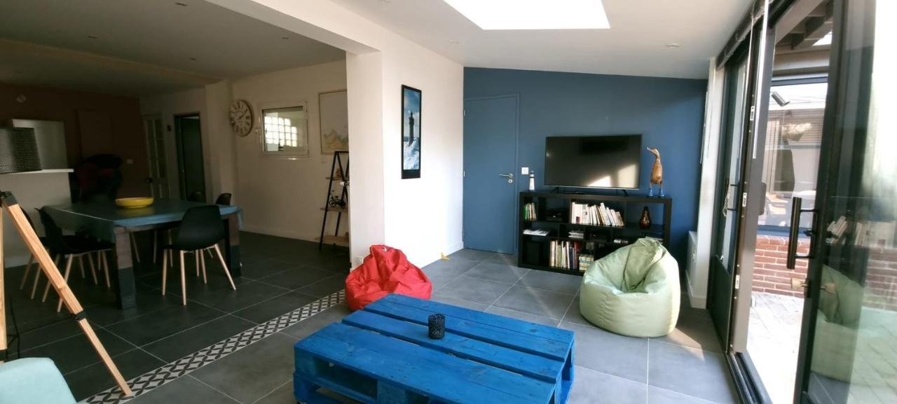 House With Terrace Near The Beach ดีนาร์ ภายนอก รูปภาพ